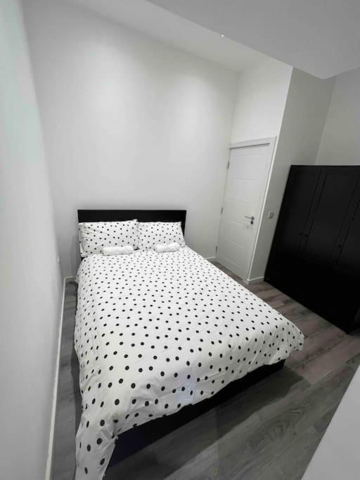 Stunning 3br Maisonette In Brixton Apartamento