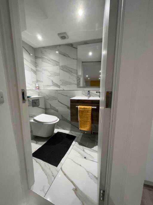 Apartamento Stunning 3br Maisonette In Brixton *