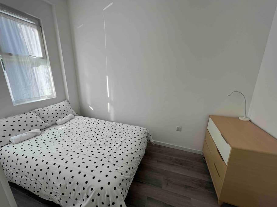 Stunning 3br Maisonette In Brixton * Londres