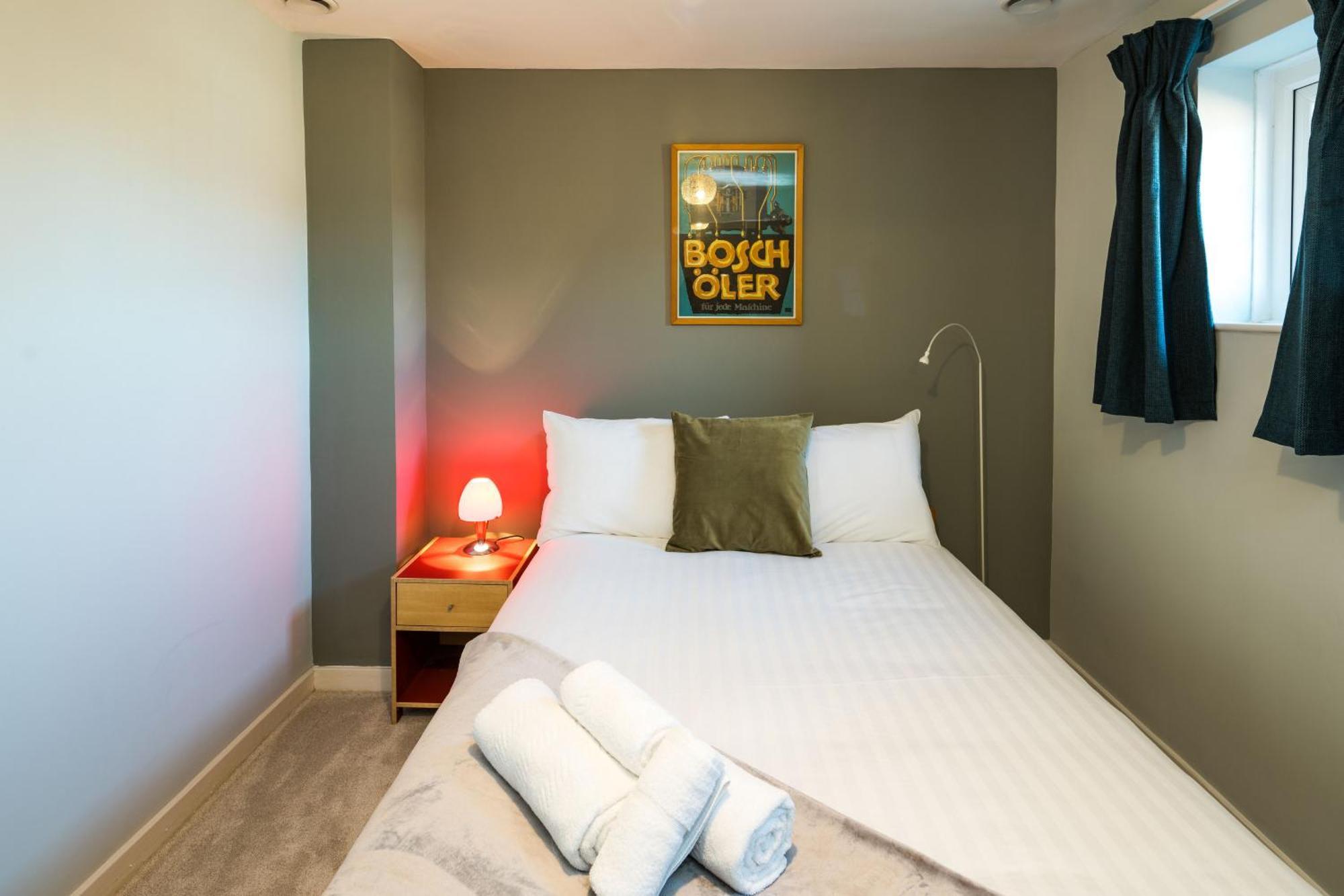 Fantastic In Canary Wharf - 2 Bedrooms Hébergement de vacances