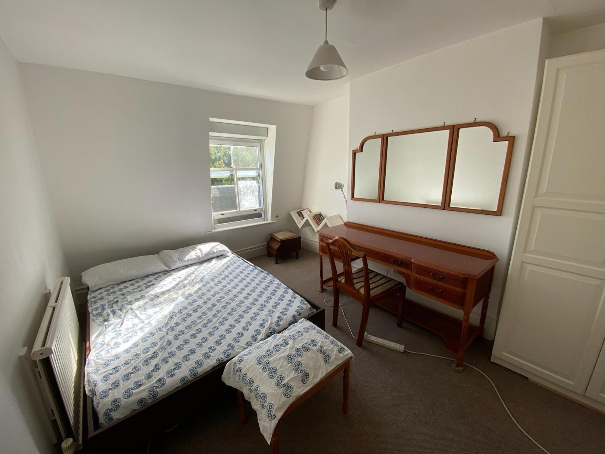 Appartement 3 Bedroom Top Floor Kensington *