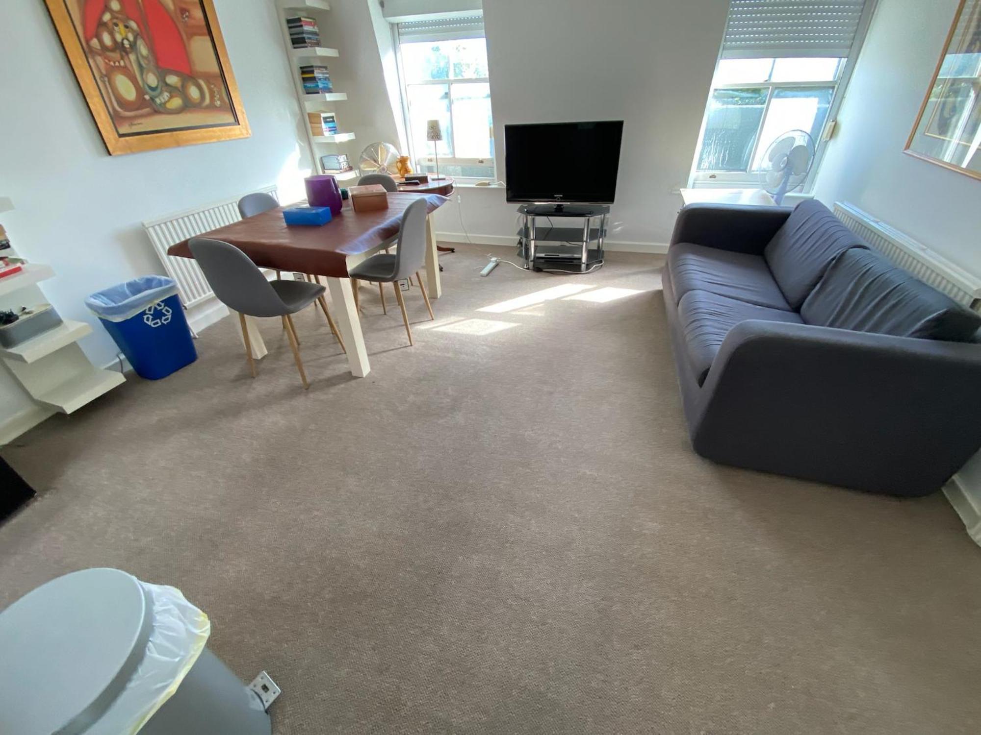 3 Bedroom Top Floor Kensington Londres