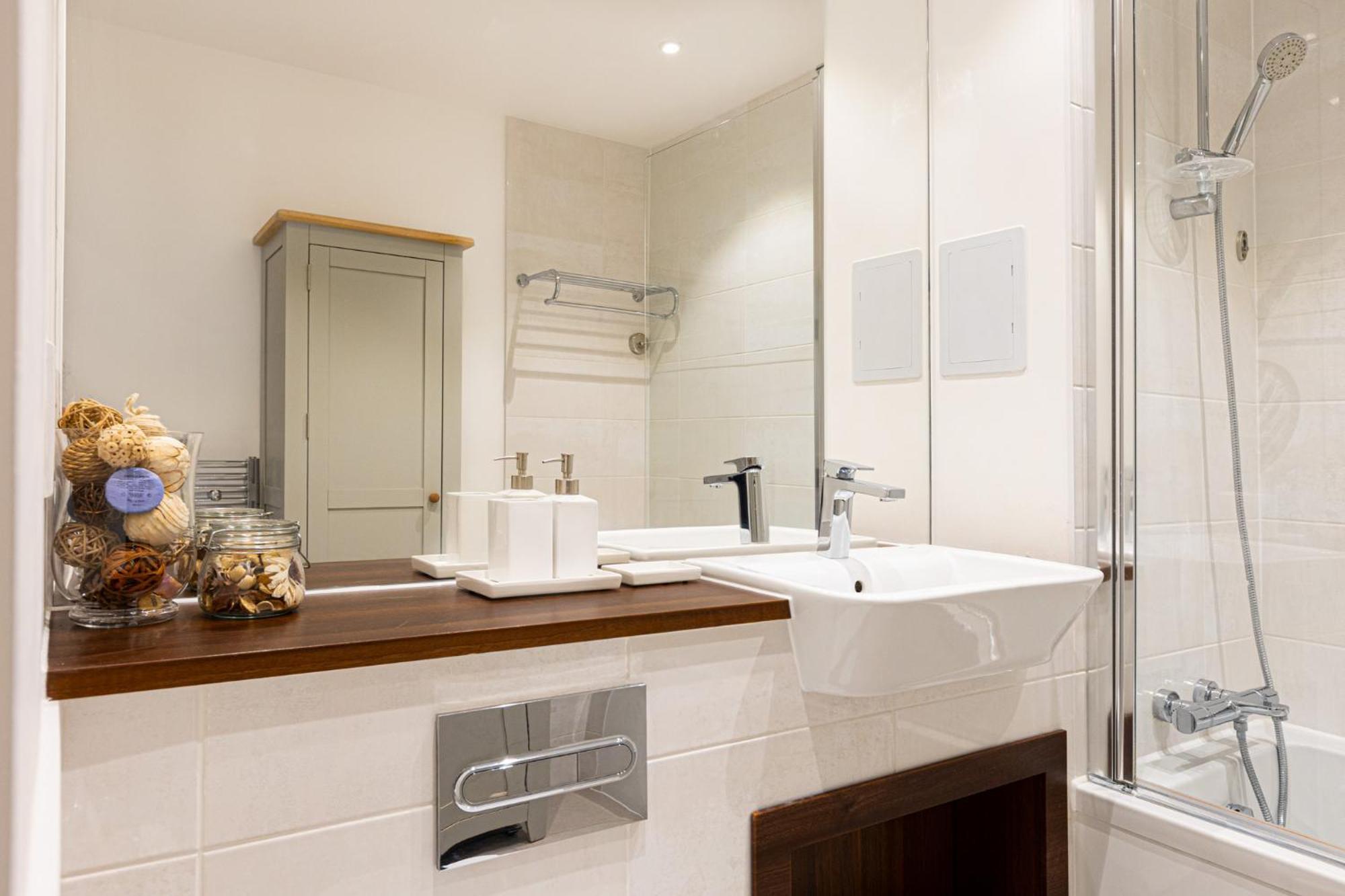 Appartement Sensational 2br Wviews & Balcony In Wandsworth