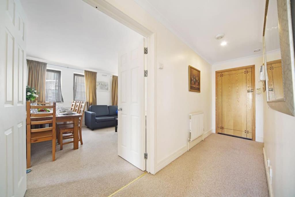 Stunning 4-bed * Londen