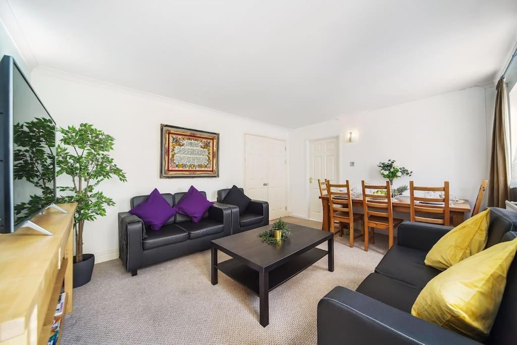 Stunning 4-bed Appartement