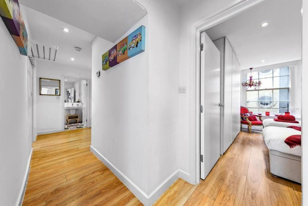 Appartement 3 Bedroom In Haymarket Sleep 10 Hy2 Londres