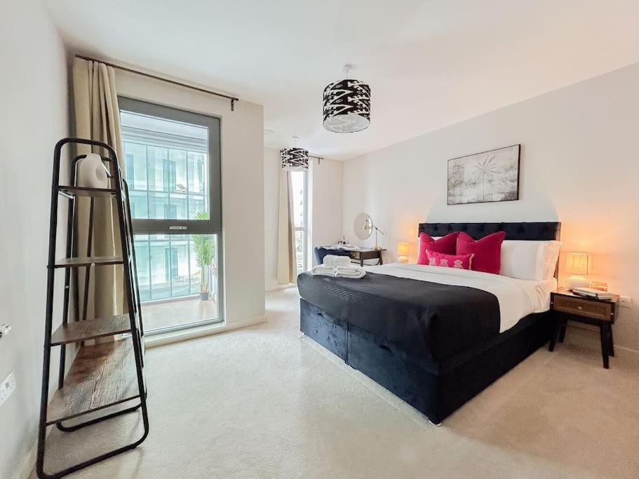 Apartamento Stylish Urban Sanctuary With Parking *