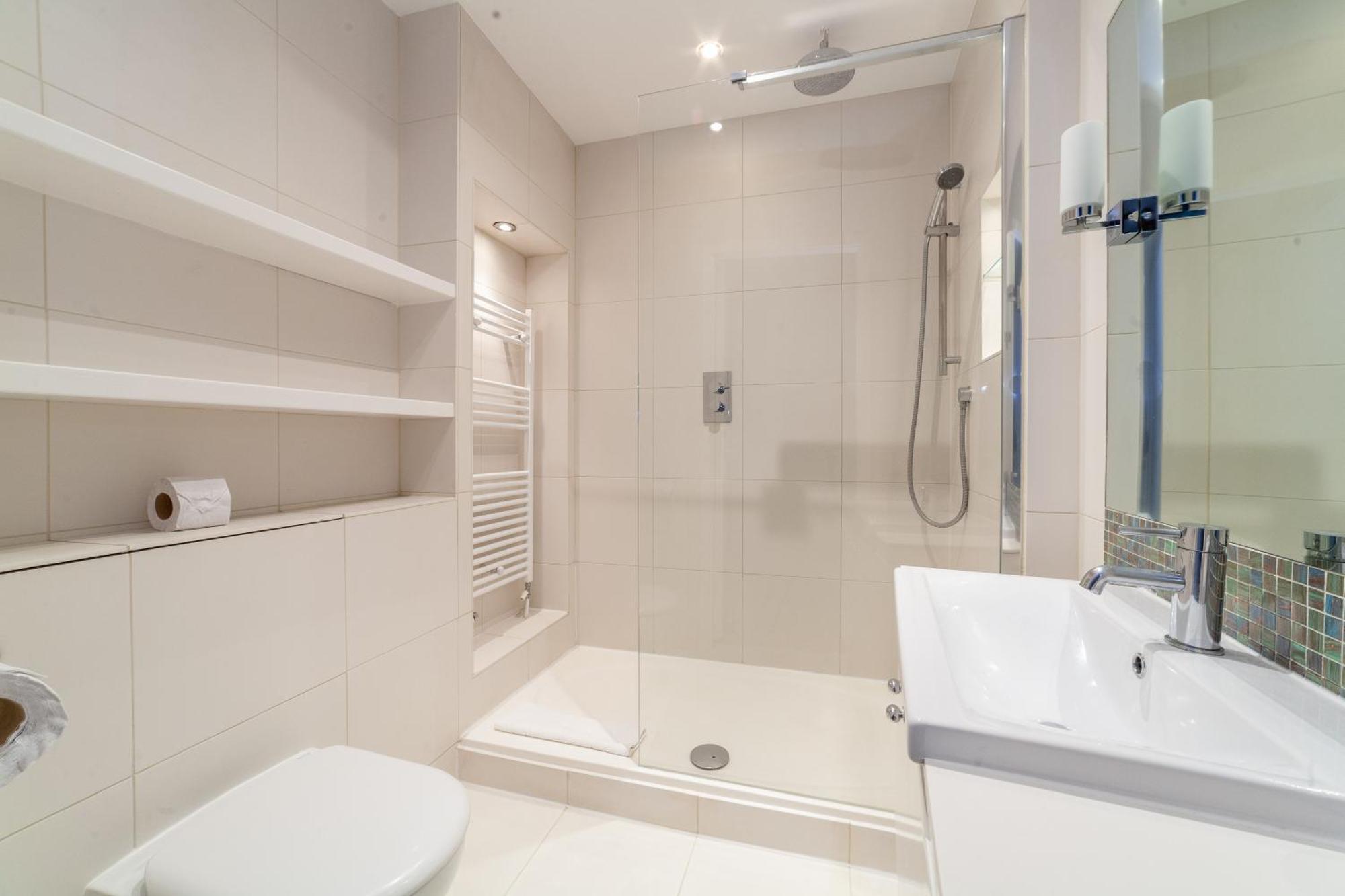 Apartamento Elegance & Chic Design - 2-bedroom Haven