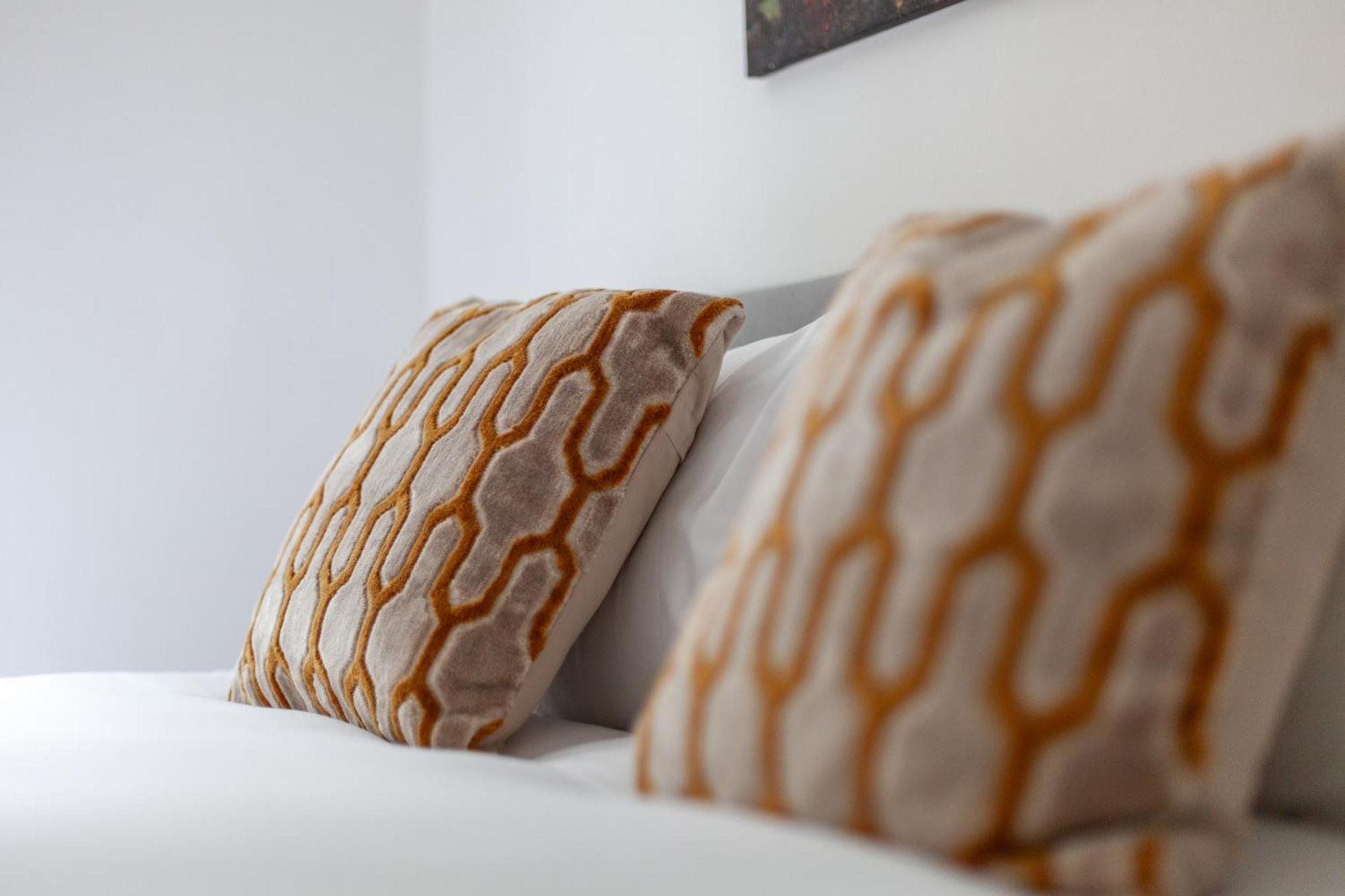 Elegance & Chic Design - 2-bedroom Haven Apartamento *