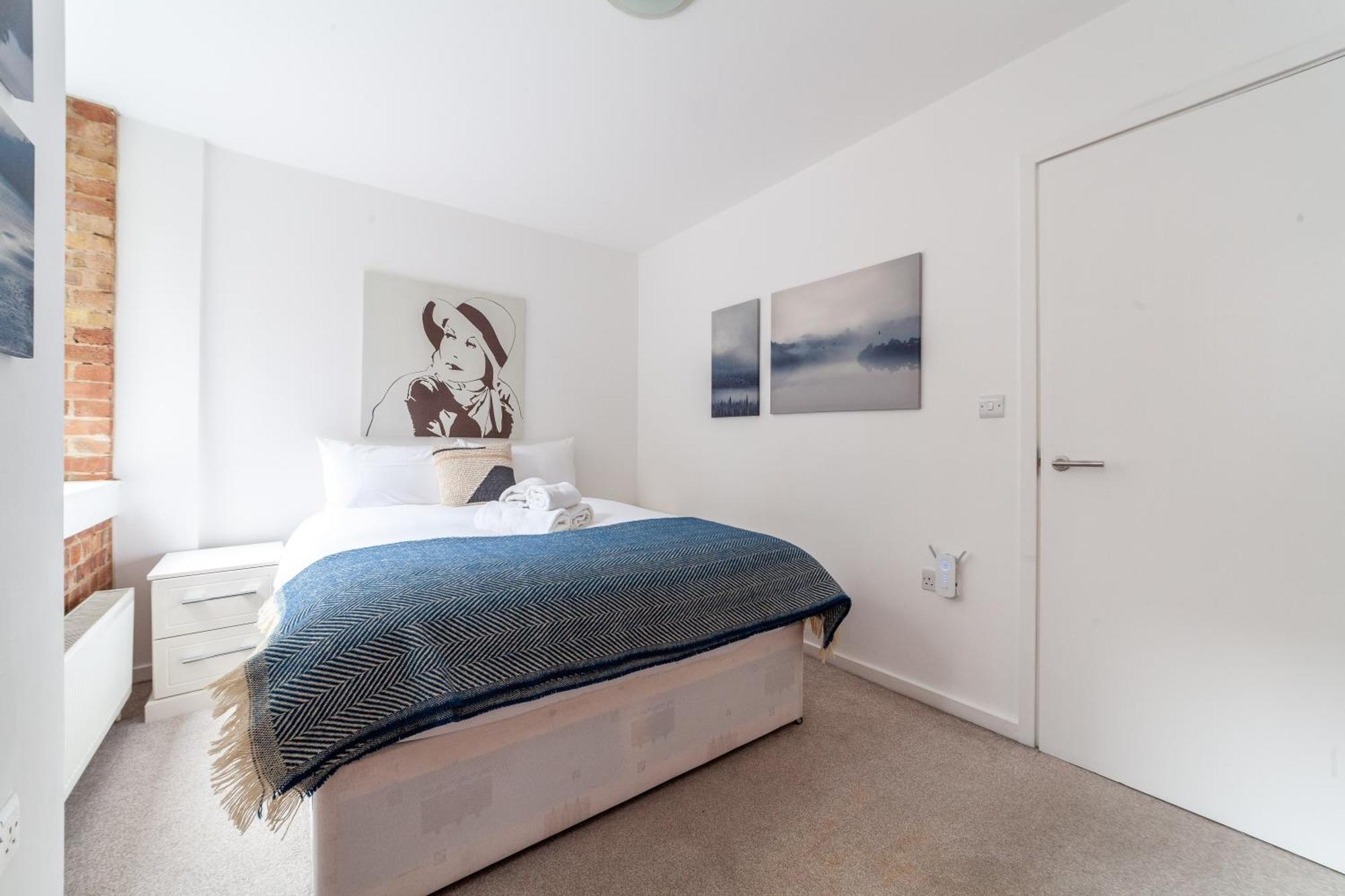 Elegance & Chic Design - 2-bedroom Haven * Londres