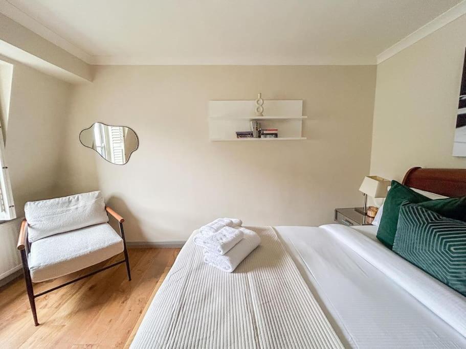 Stylish Retreat In The Heart Of Notting Hill *