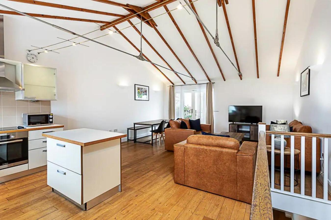 Holiday home Light And Airy Upside Down House In Hackney *