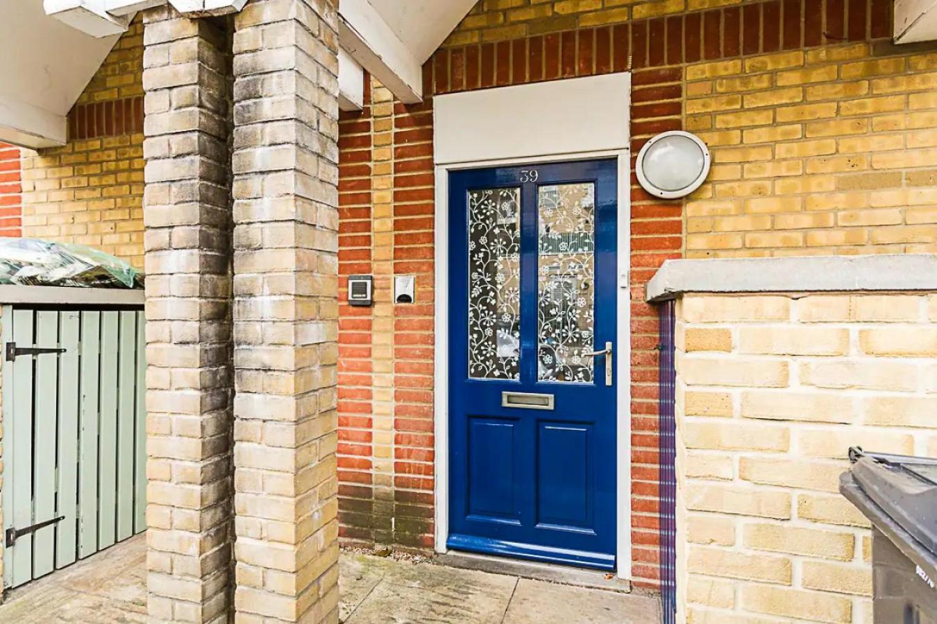 Light And Airy Upside Down House In Hackney London
