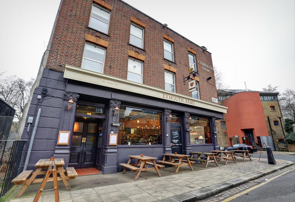 Publove @ The Exmouth Arms, Euston * Londres