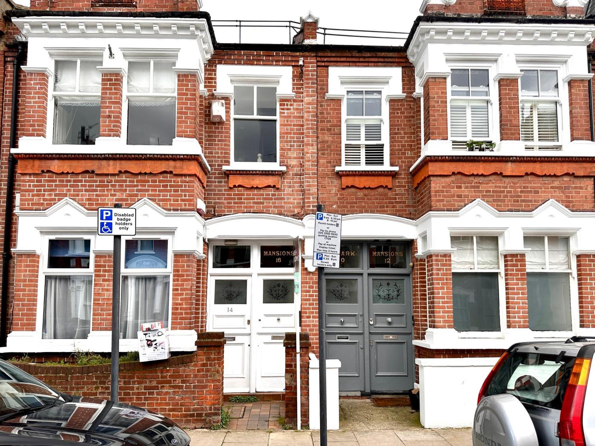 Central, Modern, Westfield, Close To Tube Station *