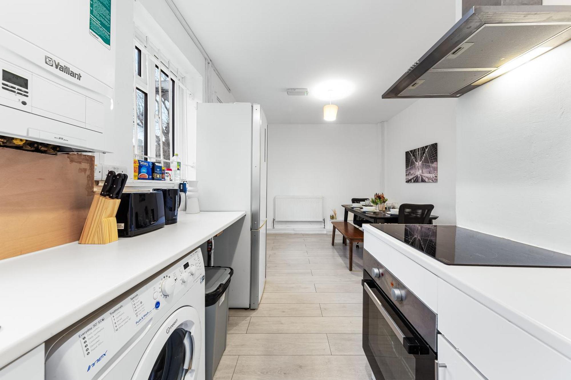 Holiday Near Kings Cross Sleep 12 Sp7 Apartamento Londres