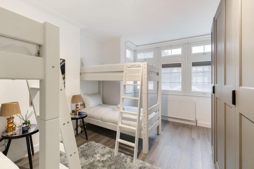 Appartement Modern 2 Bedroom 3 Min Walk To Tube Station *