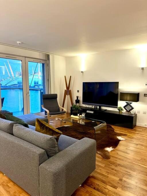Luxury In Canary Wharf Londres