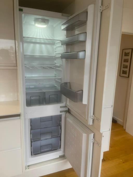 Luxury 2bed 2bath View Flat Londres