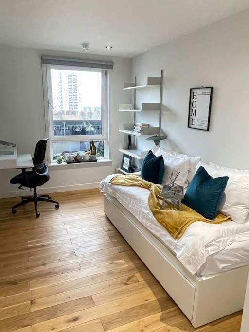 Luxury 2bed 2bath View Flat Londres