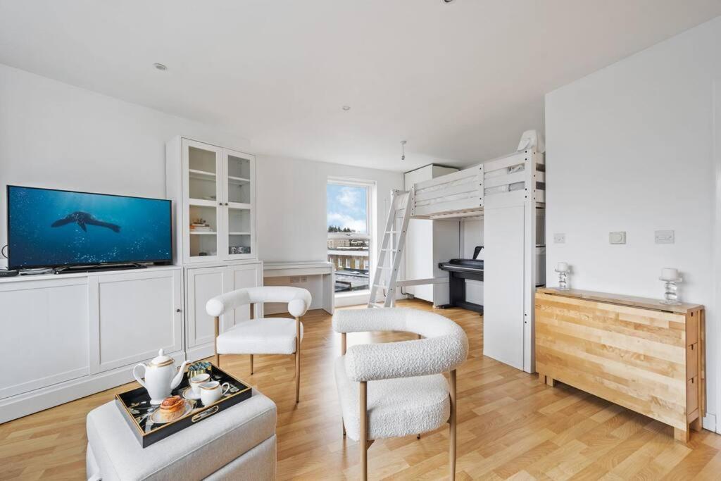 Stylish Central Bolthole Appartement