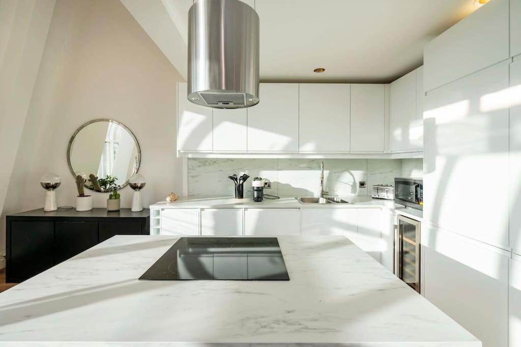 Arcore Premium Golden Square Londen