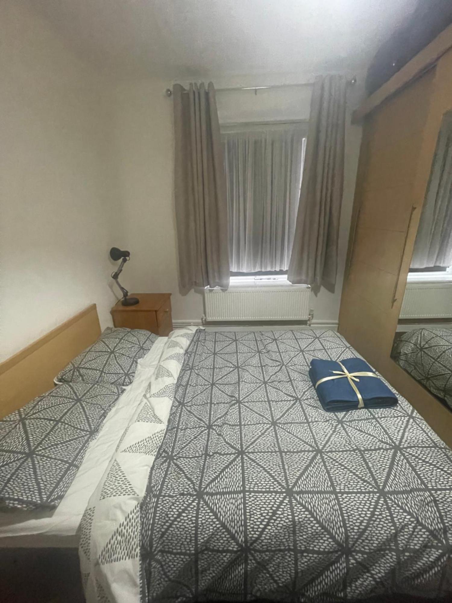Super Streatham Quarto em Acomodações Particulares *