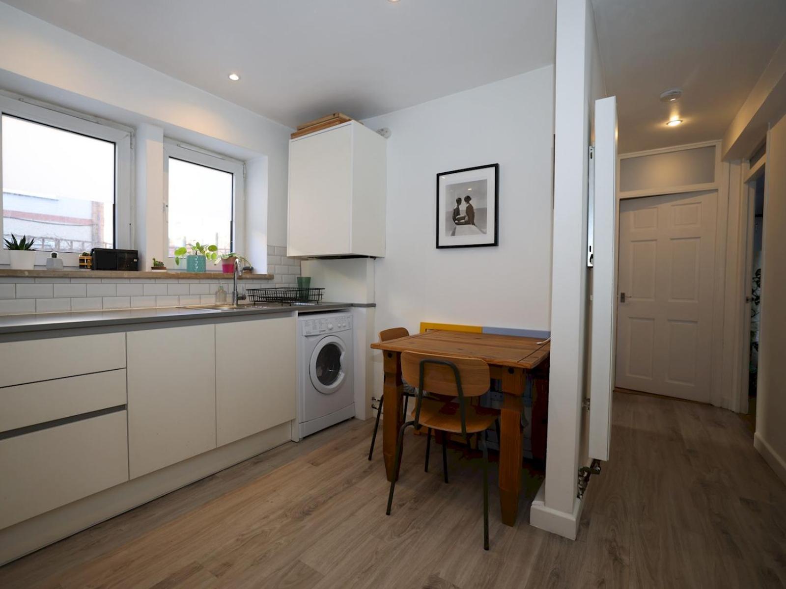 Pass The Keys Charming 2 Bed * Londres