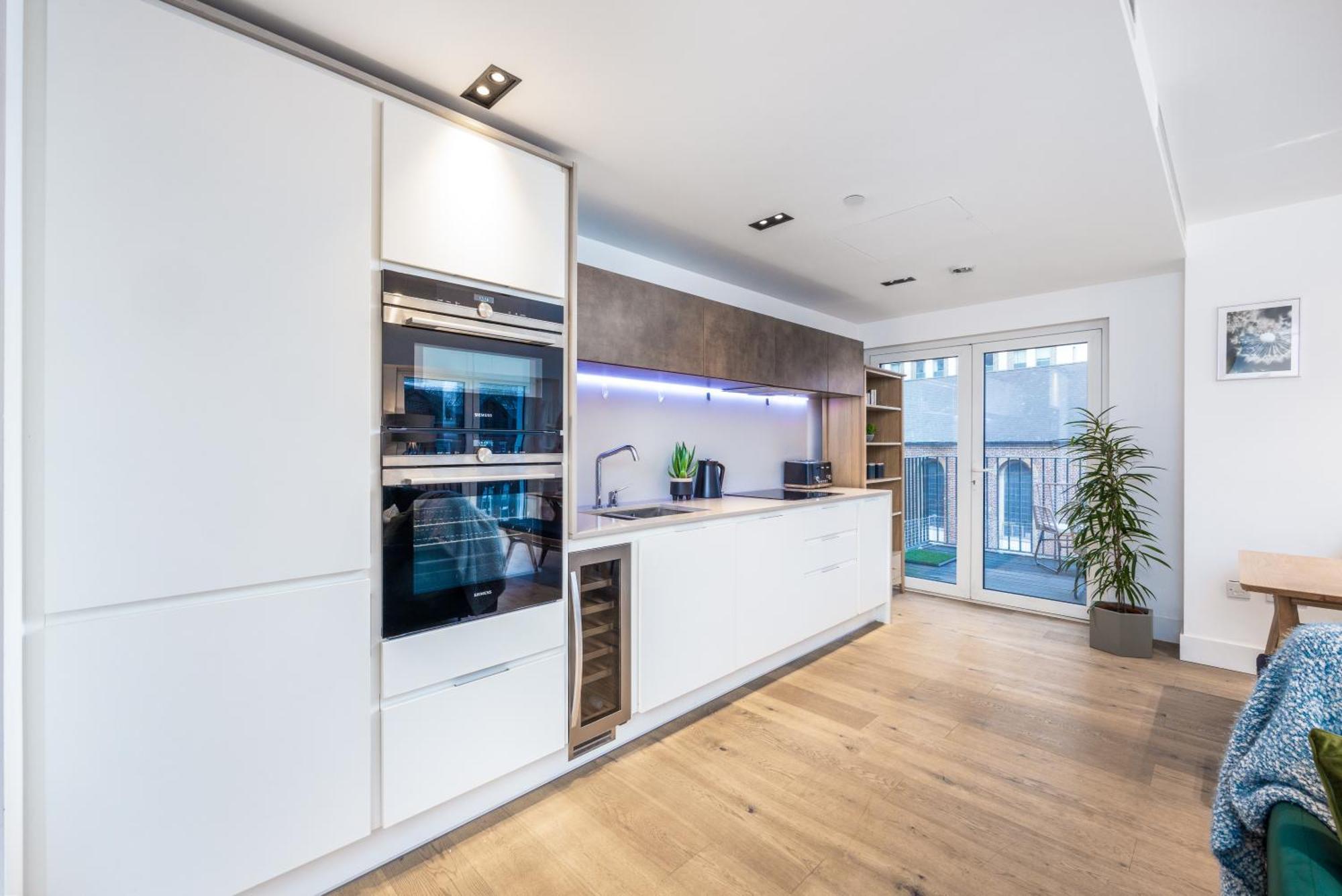 Apartment Luxury 2bed:prime Location, Min 2 Main Attractions