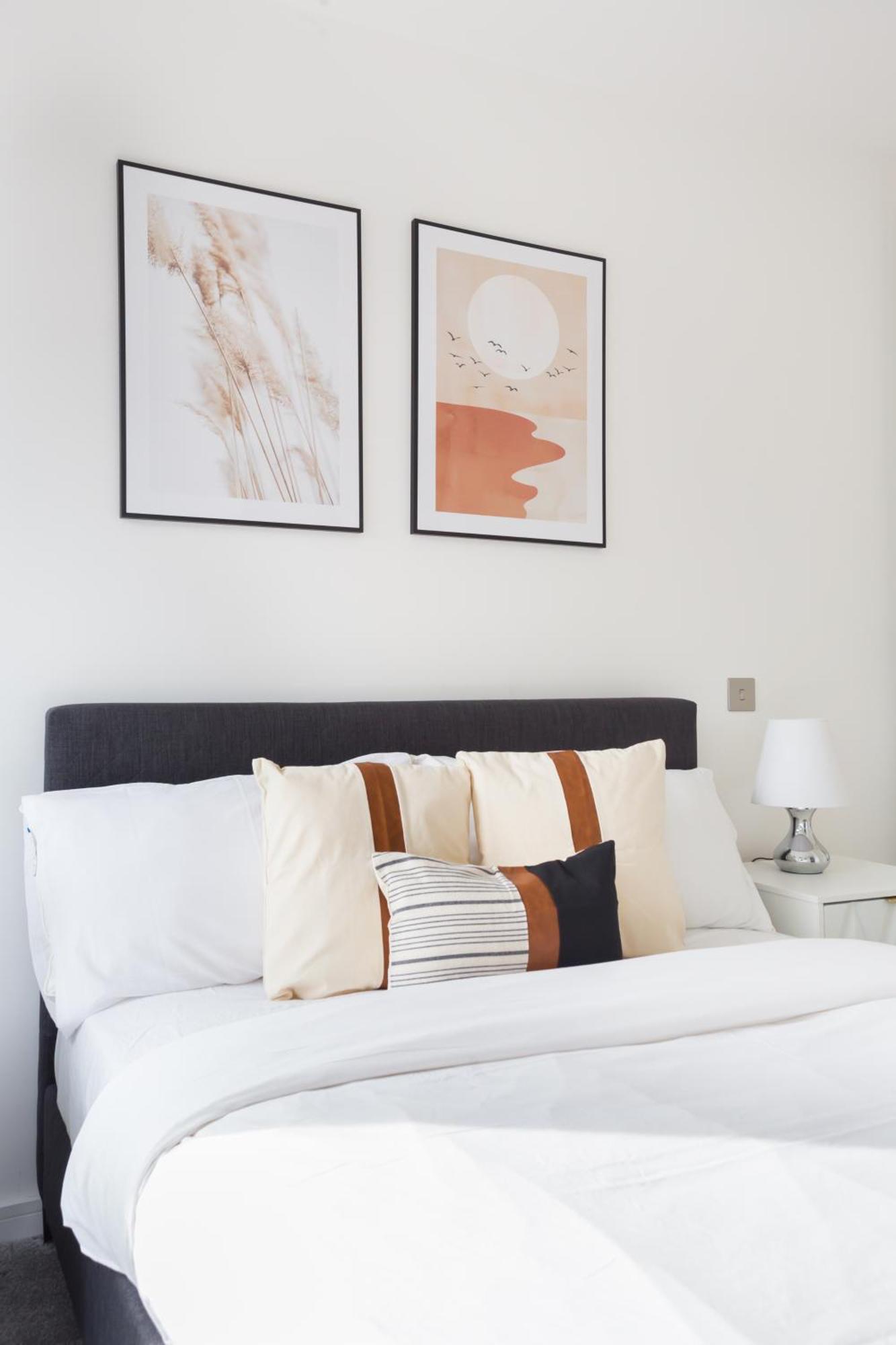 The Vale - Luxury Apartment London