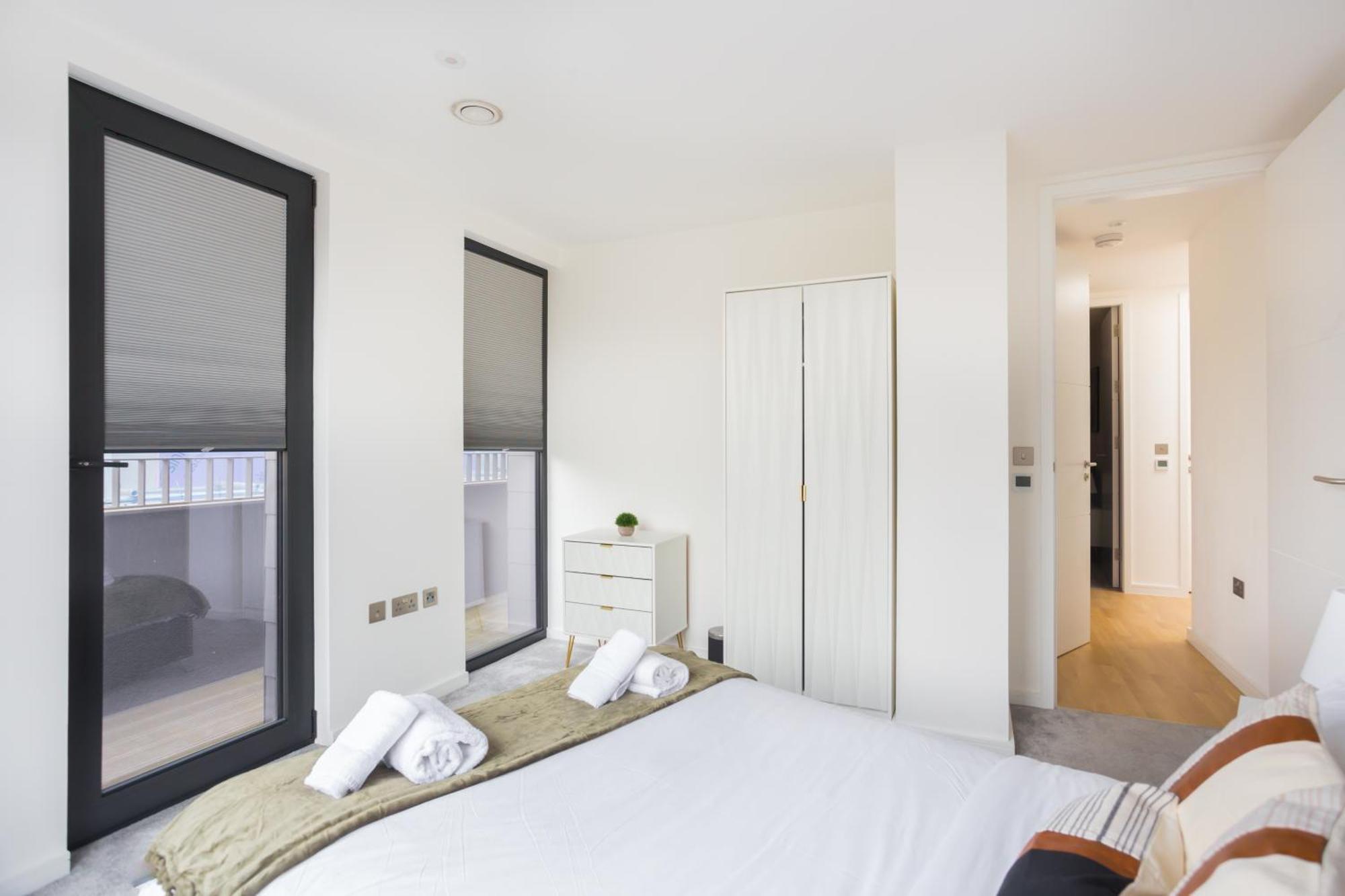 The Vale - Luxury Apartment *