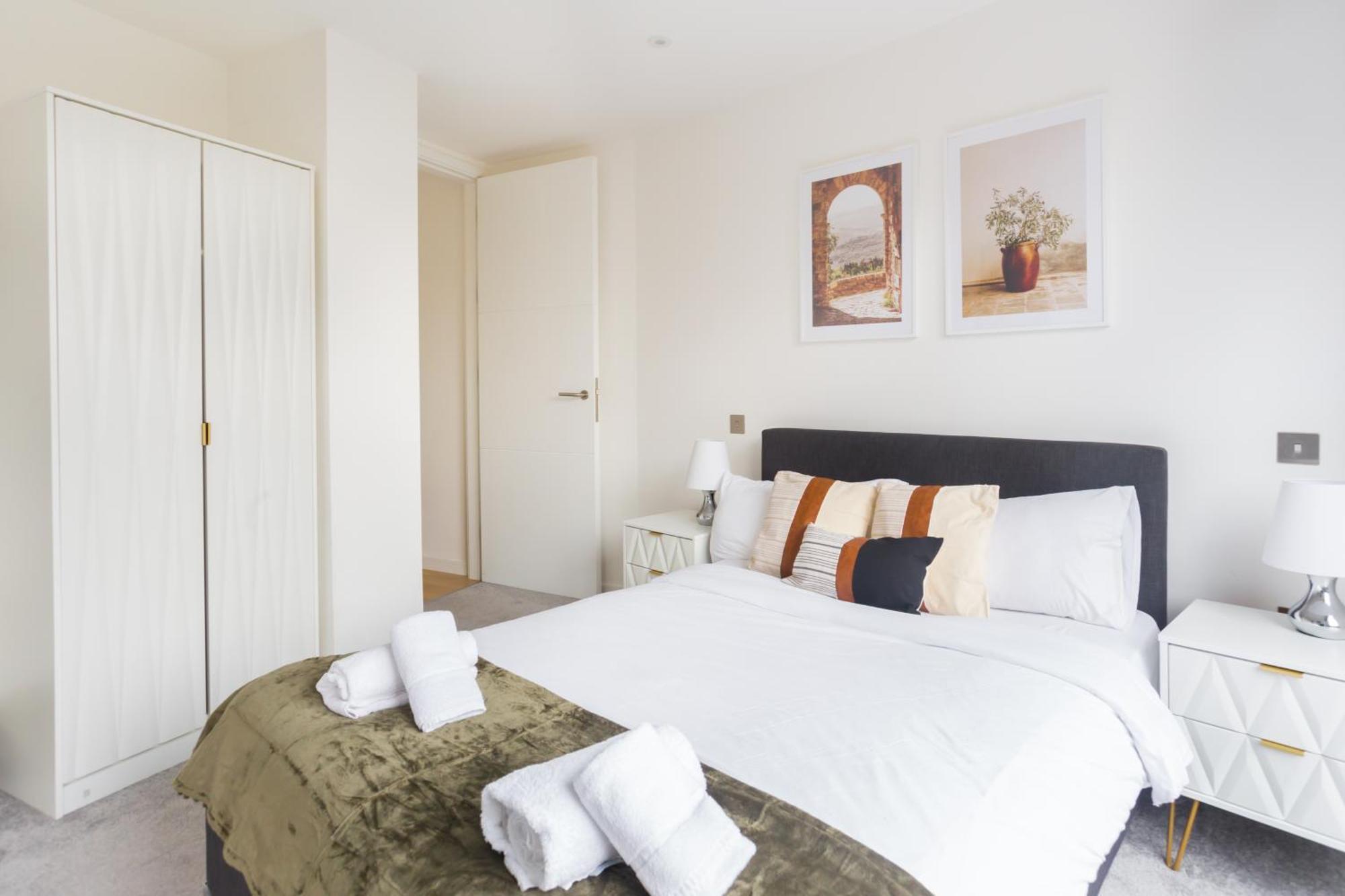 The Vale - Luxury * London