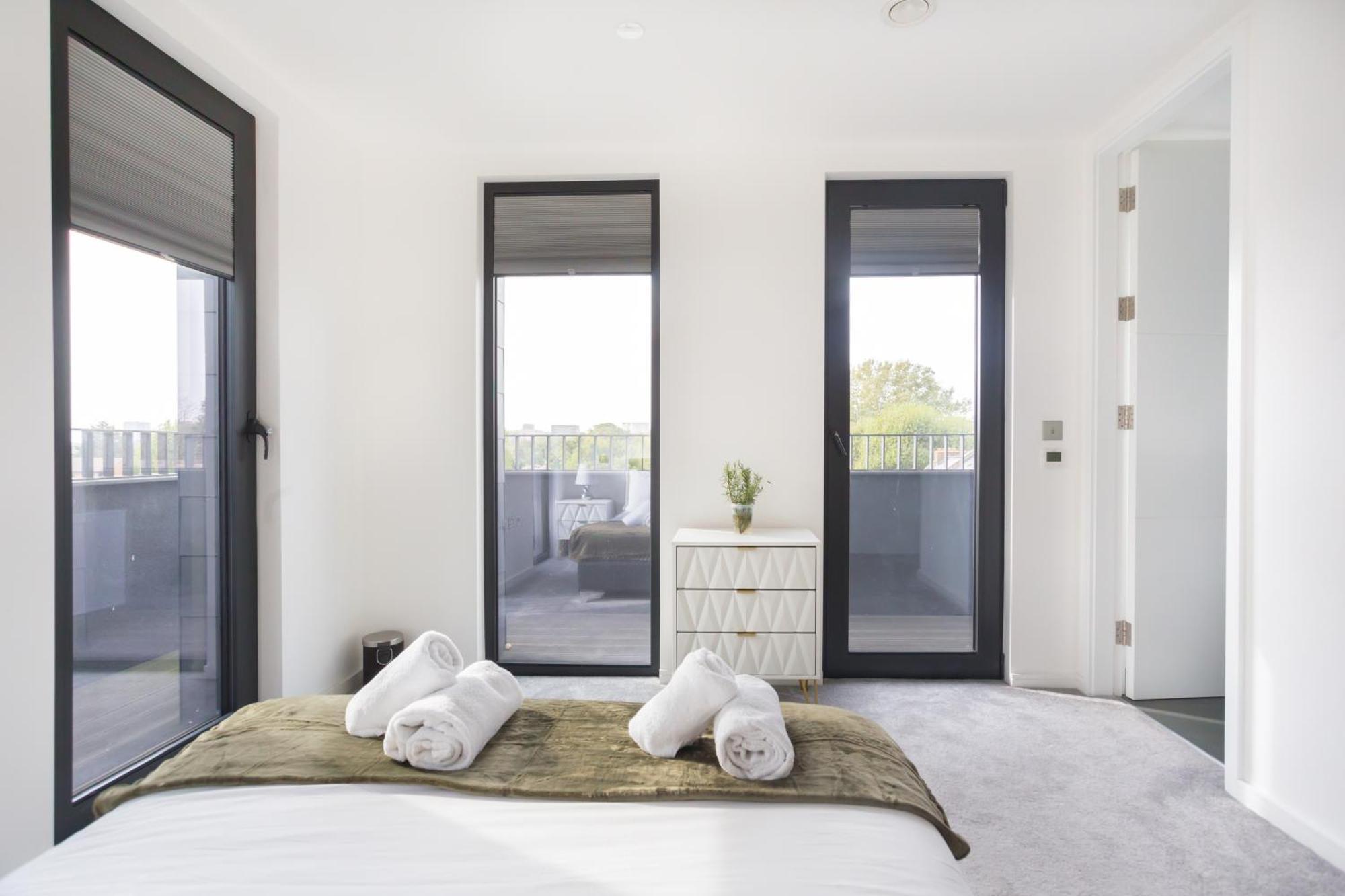 The Vale - Luxury * London