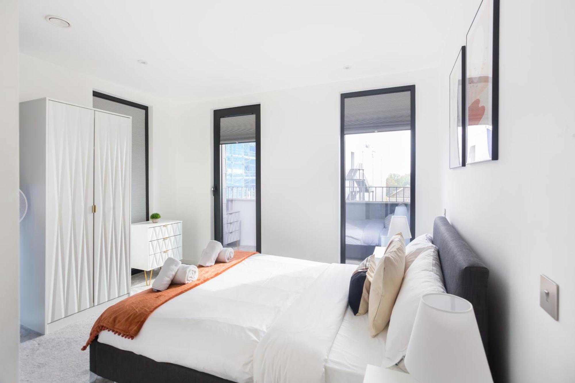 The Vale - Luxury Apartment