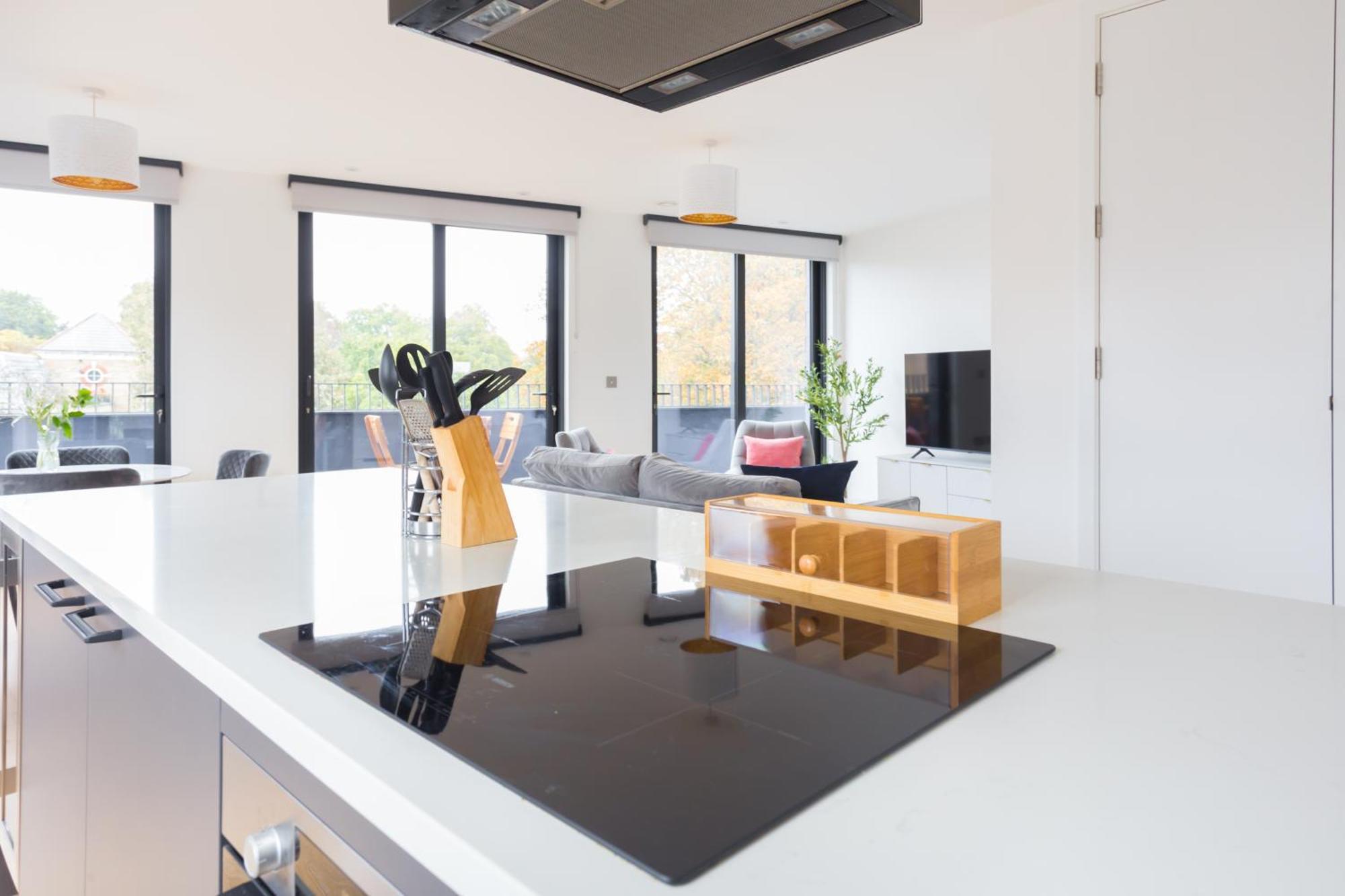 The Vale - Luxury * London