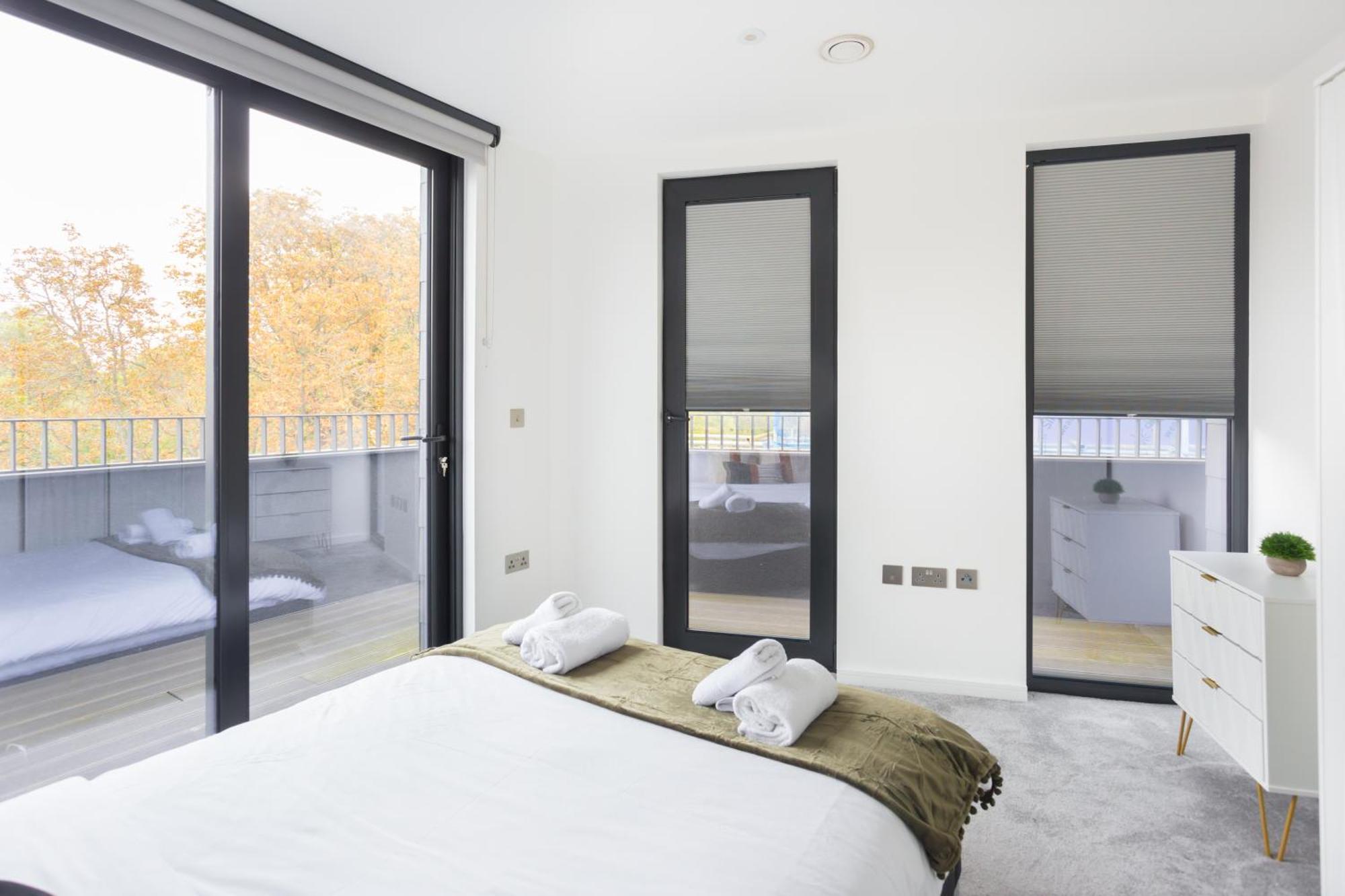 The Vale - Luxury * London