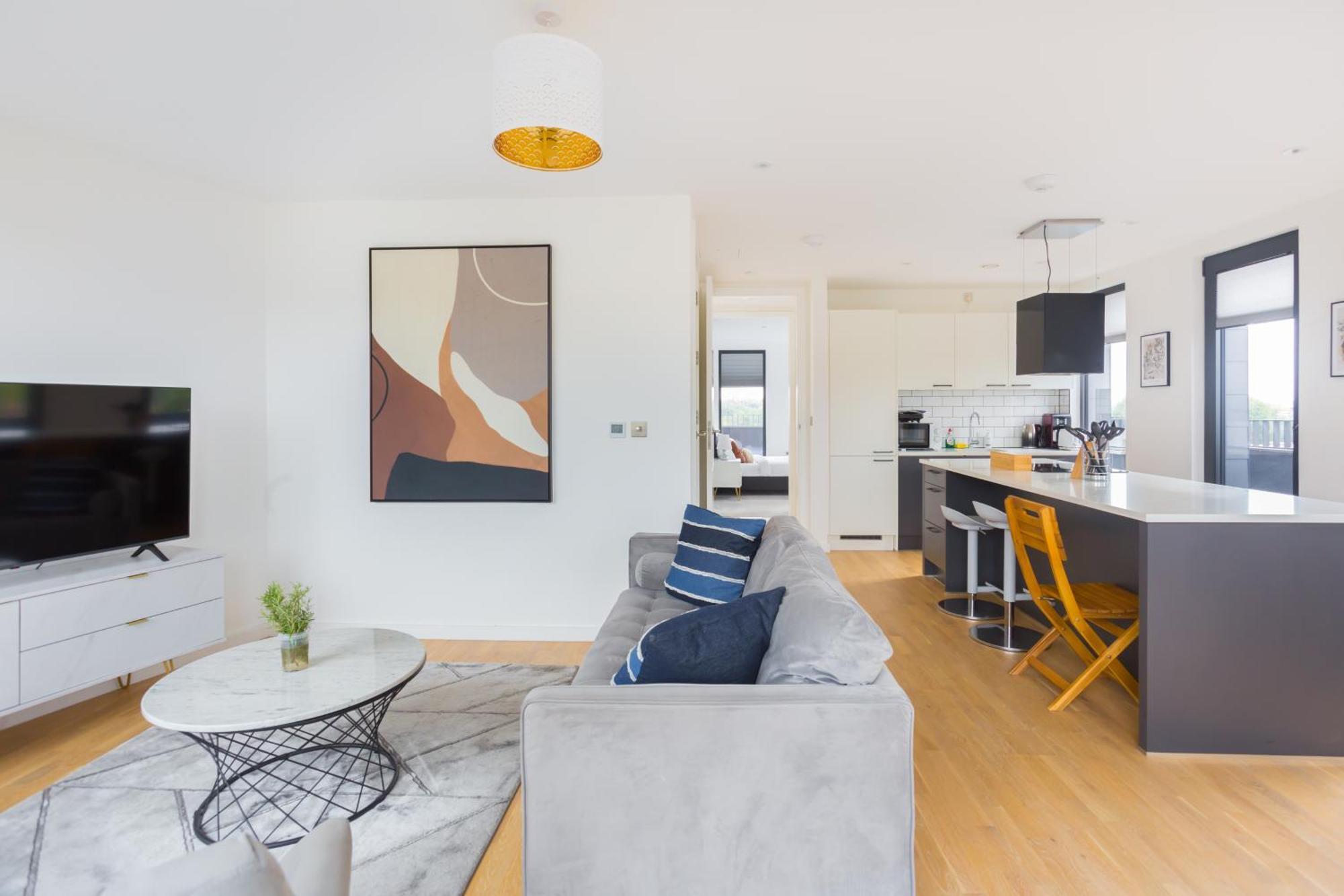 Apartment The Vale - Luxury London