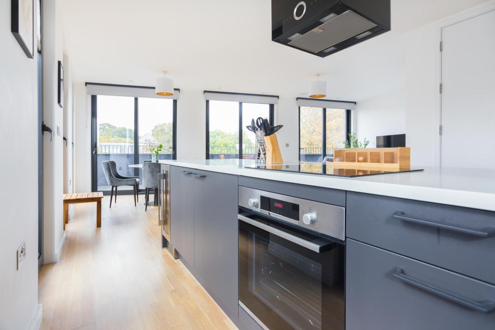 The Vale - Luxury Apartment *