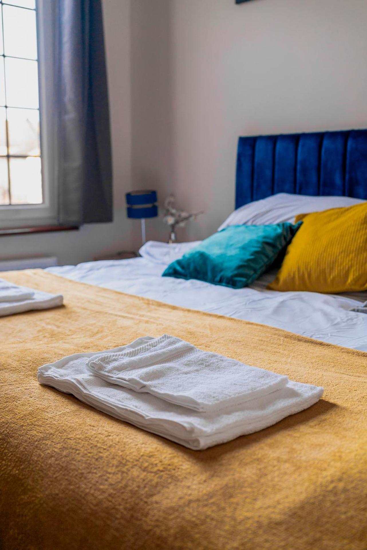 Apartamento Uksas Stunning One Bedroom Flat Free Parking