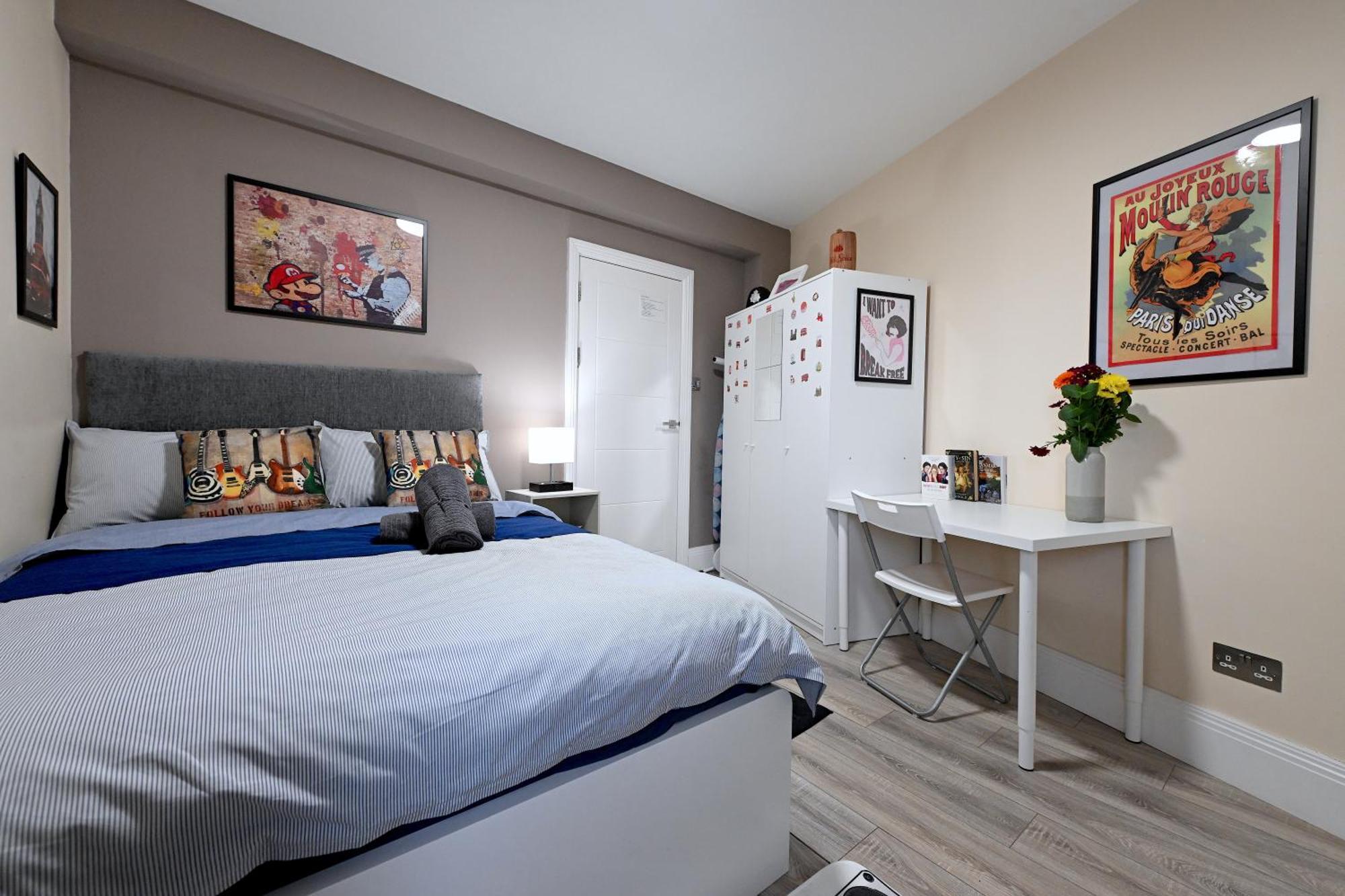 Superb 4 Bedroom Flat In The Heart Of Camden Town Apartamento