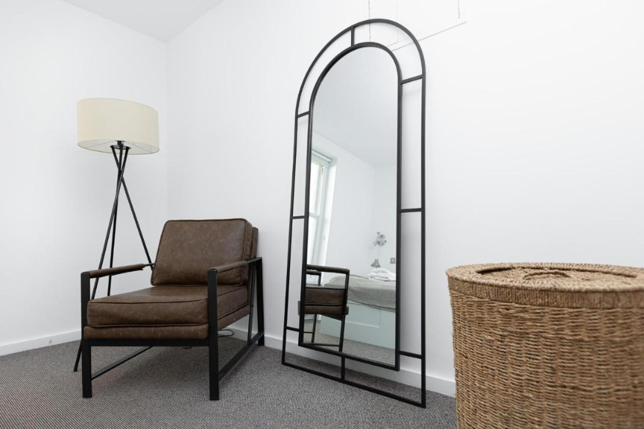 Urban Bourbon At Notting Hill Apartamento