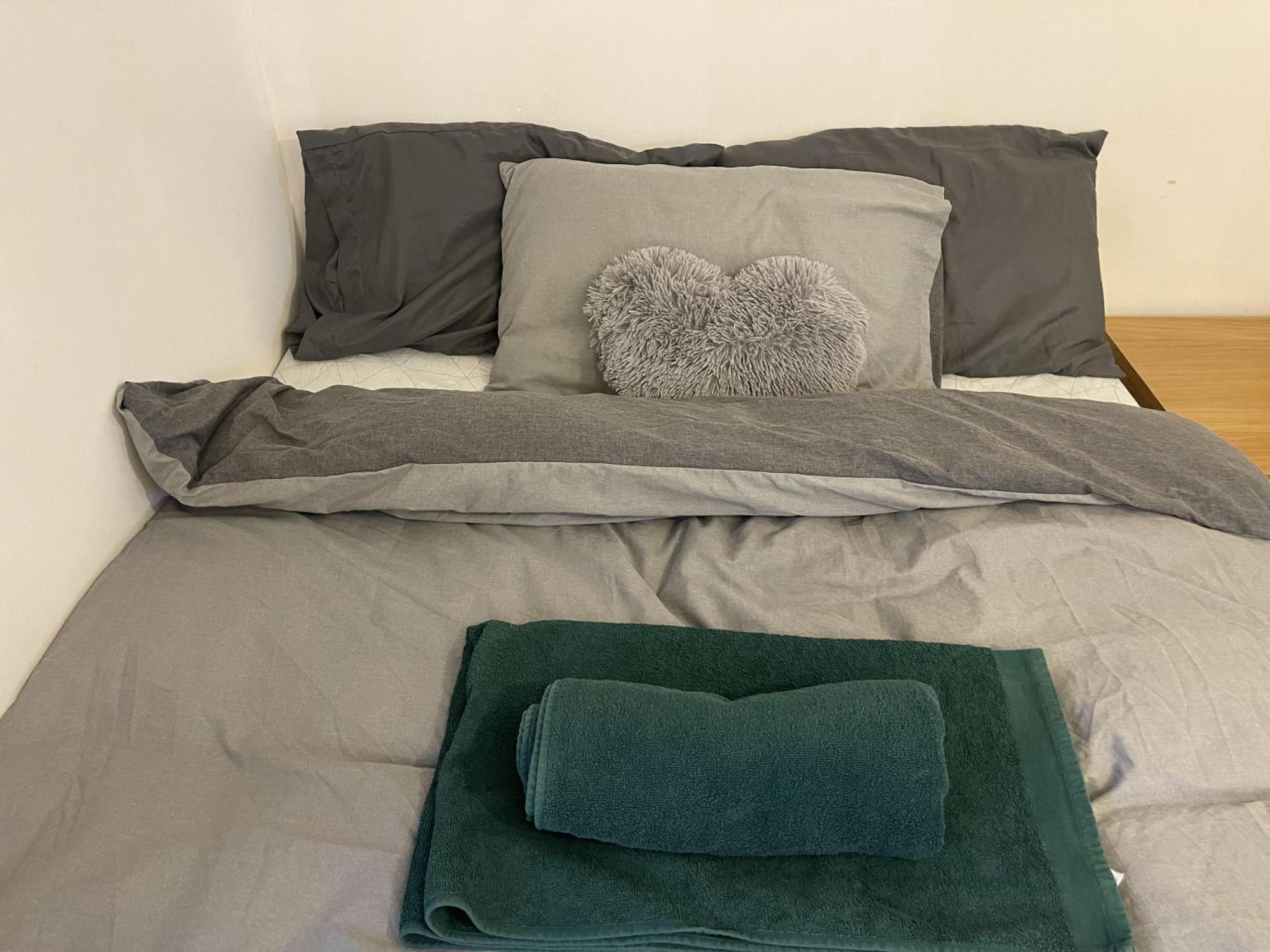 Apartamento Charming 6-bed In Wembley Area