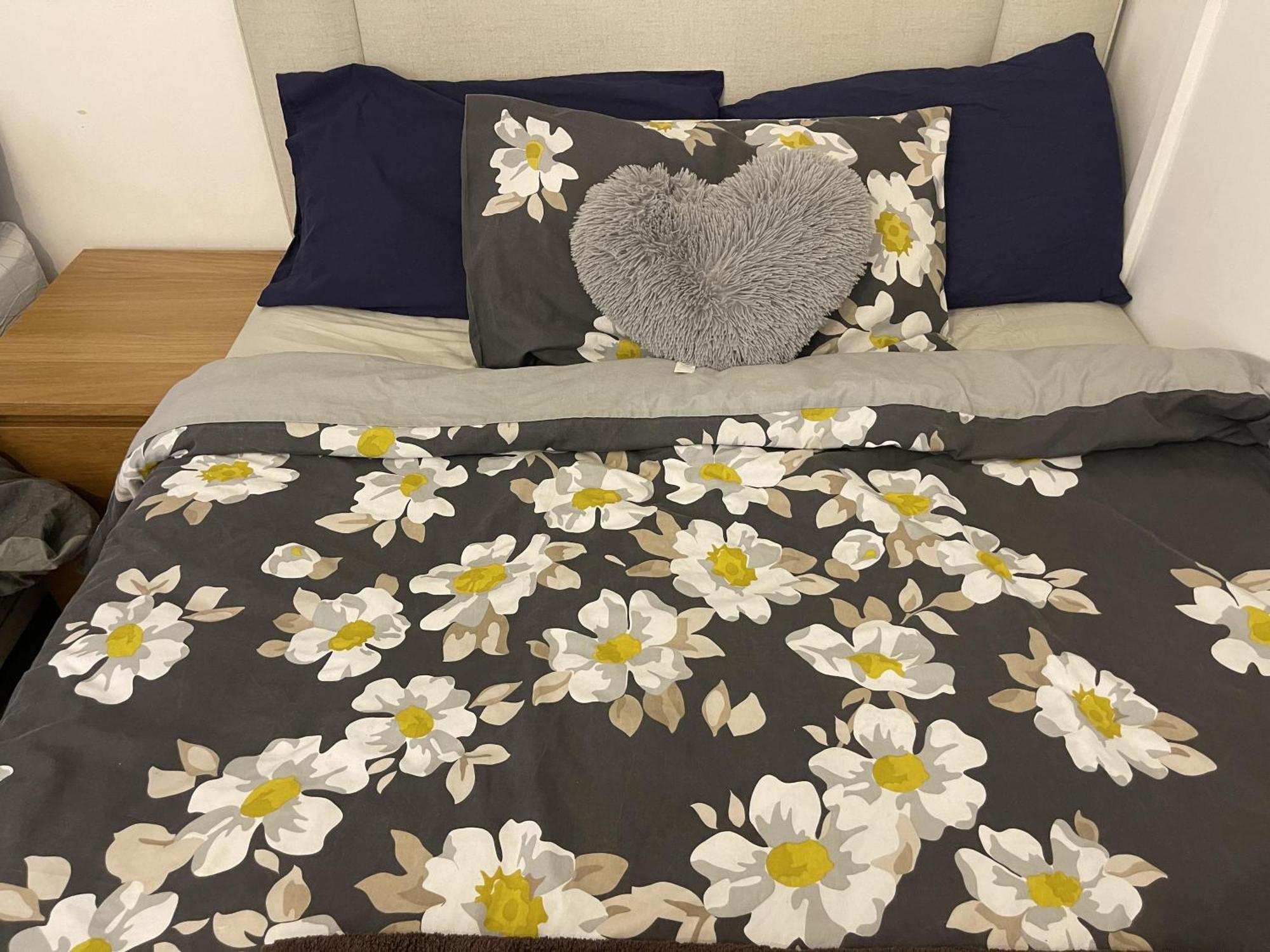 Charming 6-bed In Wembley Area Apartamento