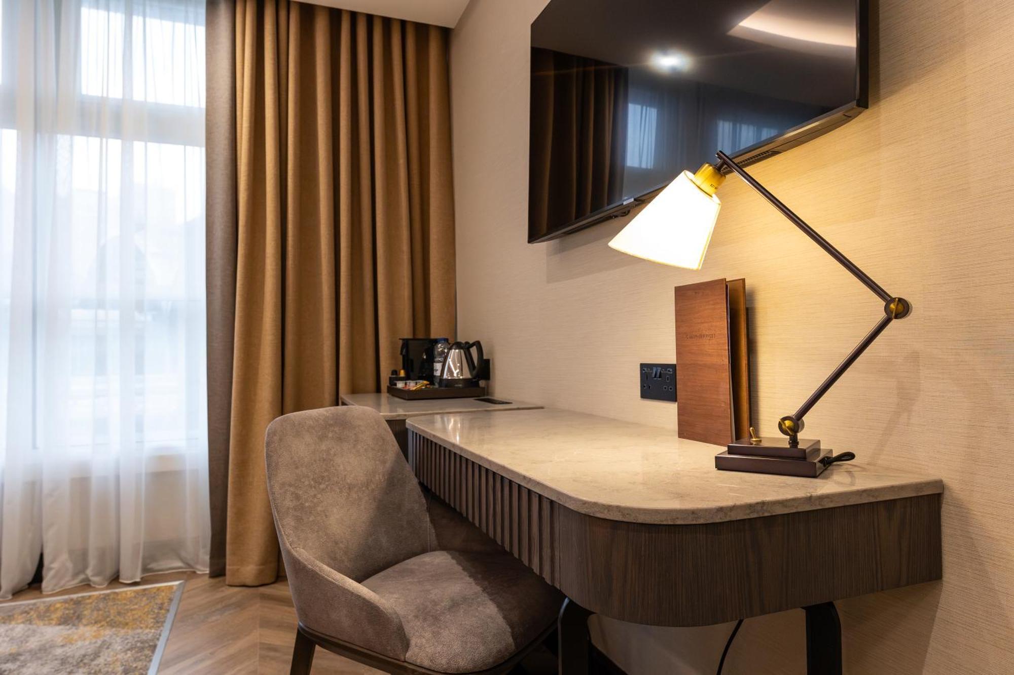 Hotel Doubletree By Hilton Victoria Londen