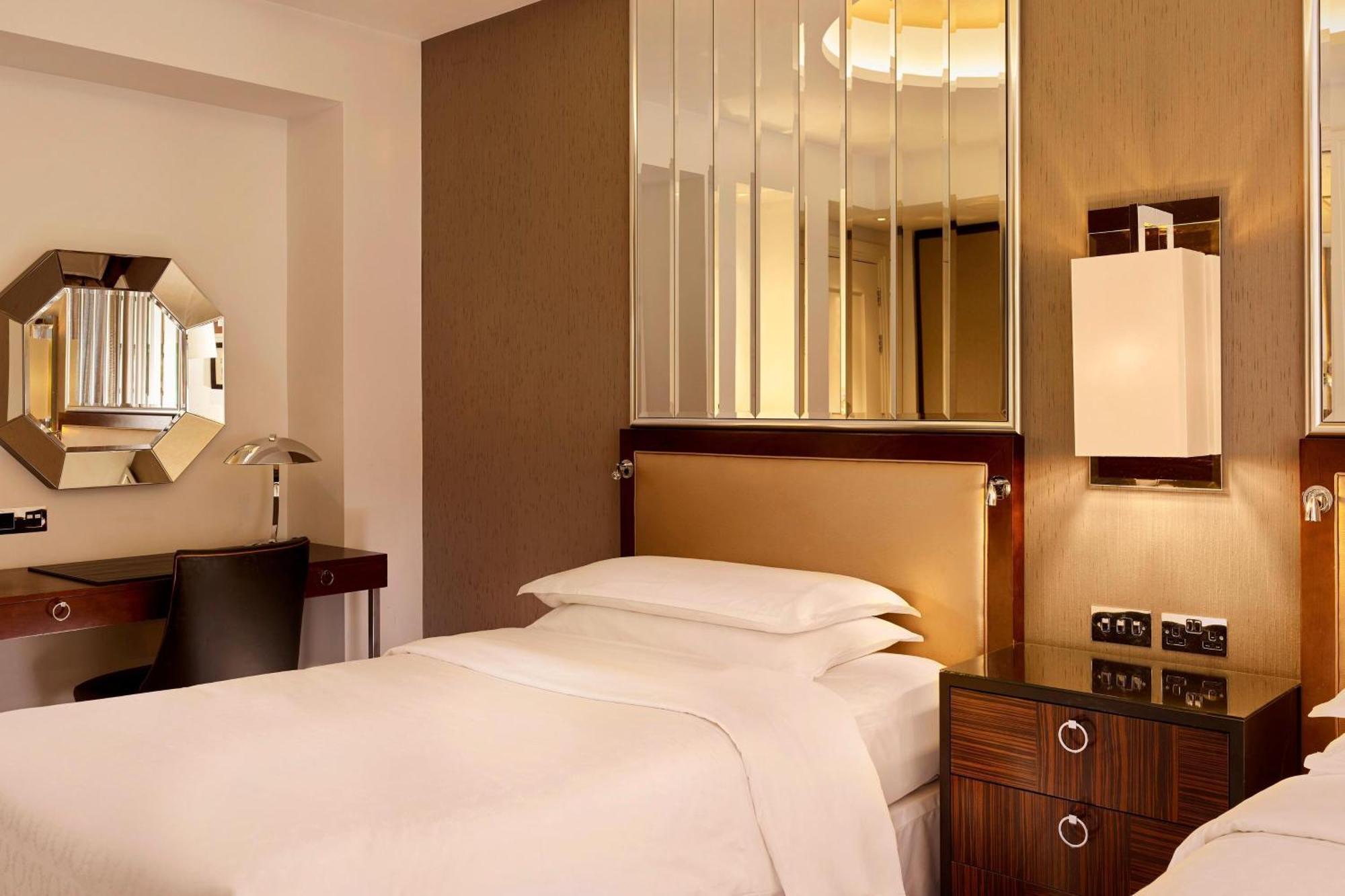 Sheraton Grand Park Lane