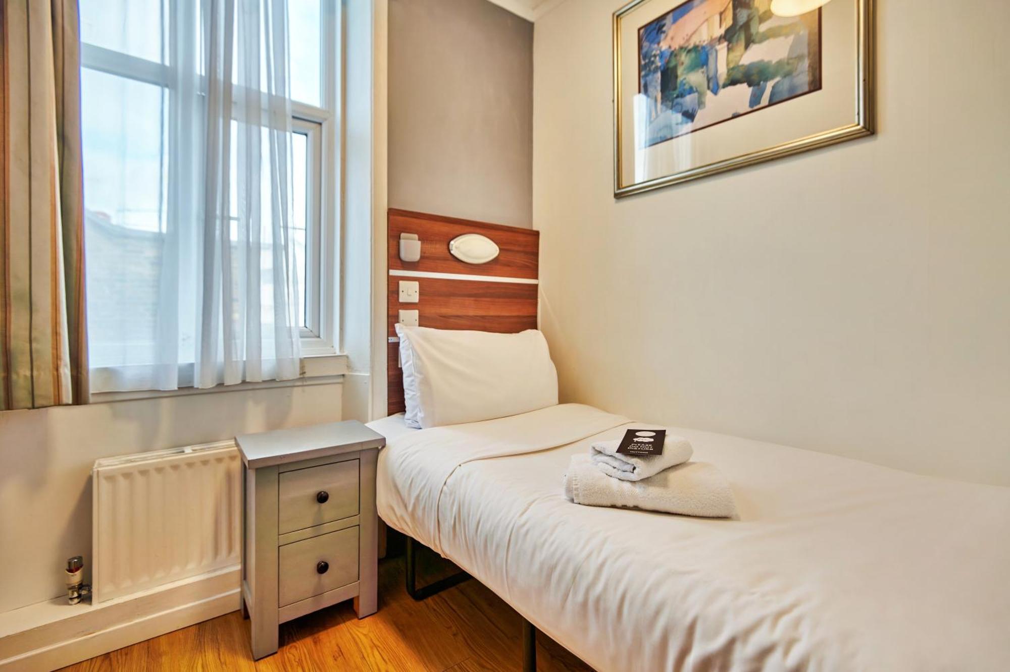 Huttons Hotel, Victoria Londres