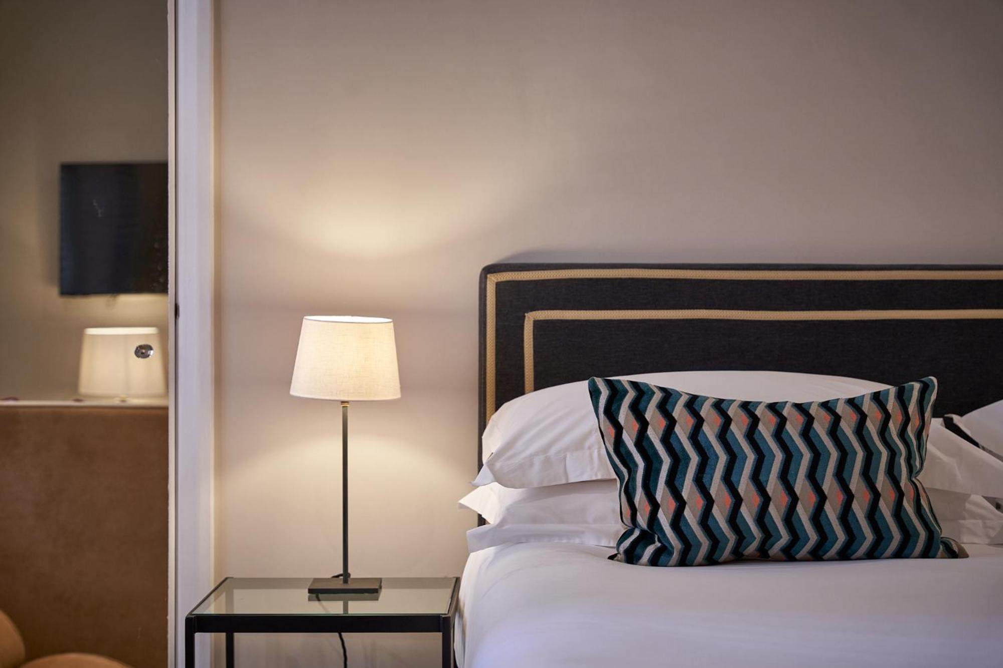 The Capital Hotel, & Townhouse Hotel Londres