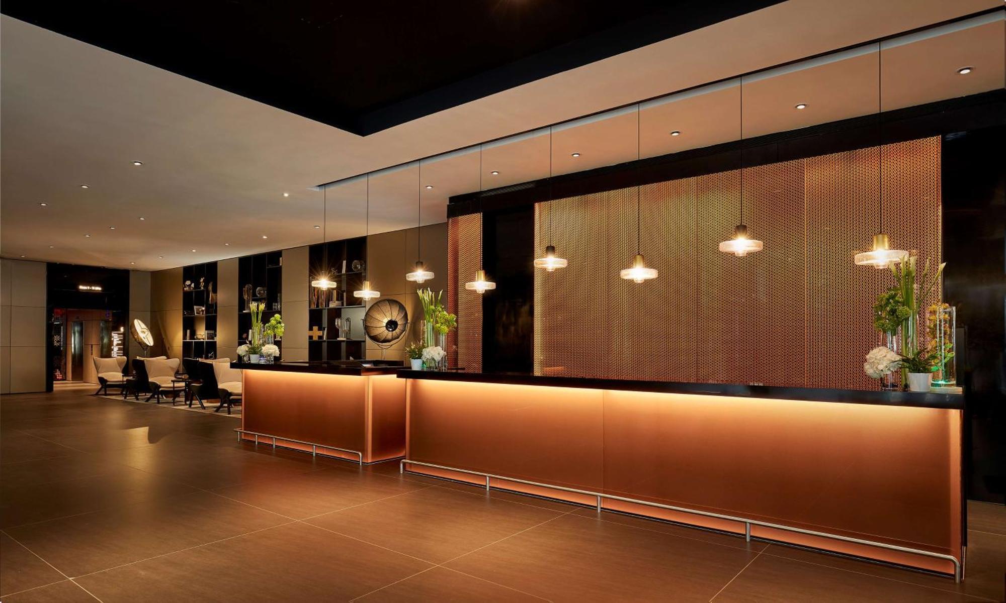 Park Plaza Riverbank 4* Londres