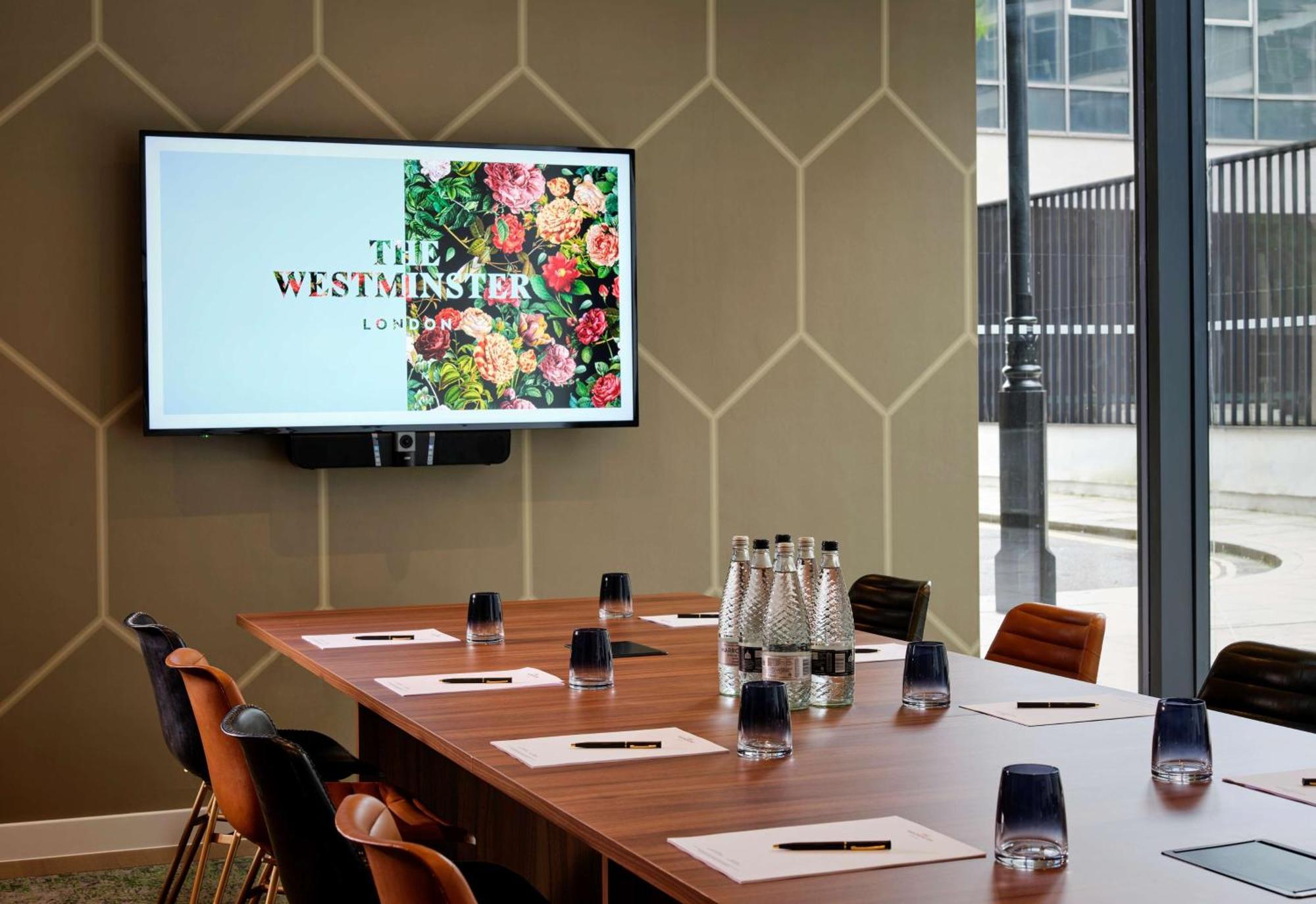 The Westminster London, Curio Collection By Hilton Hotel Londen