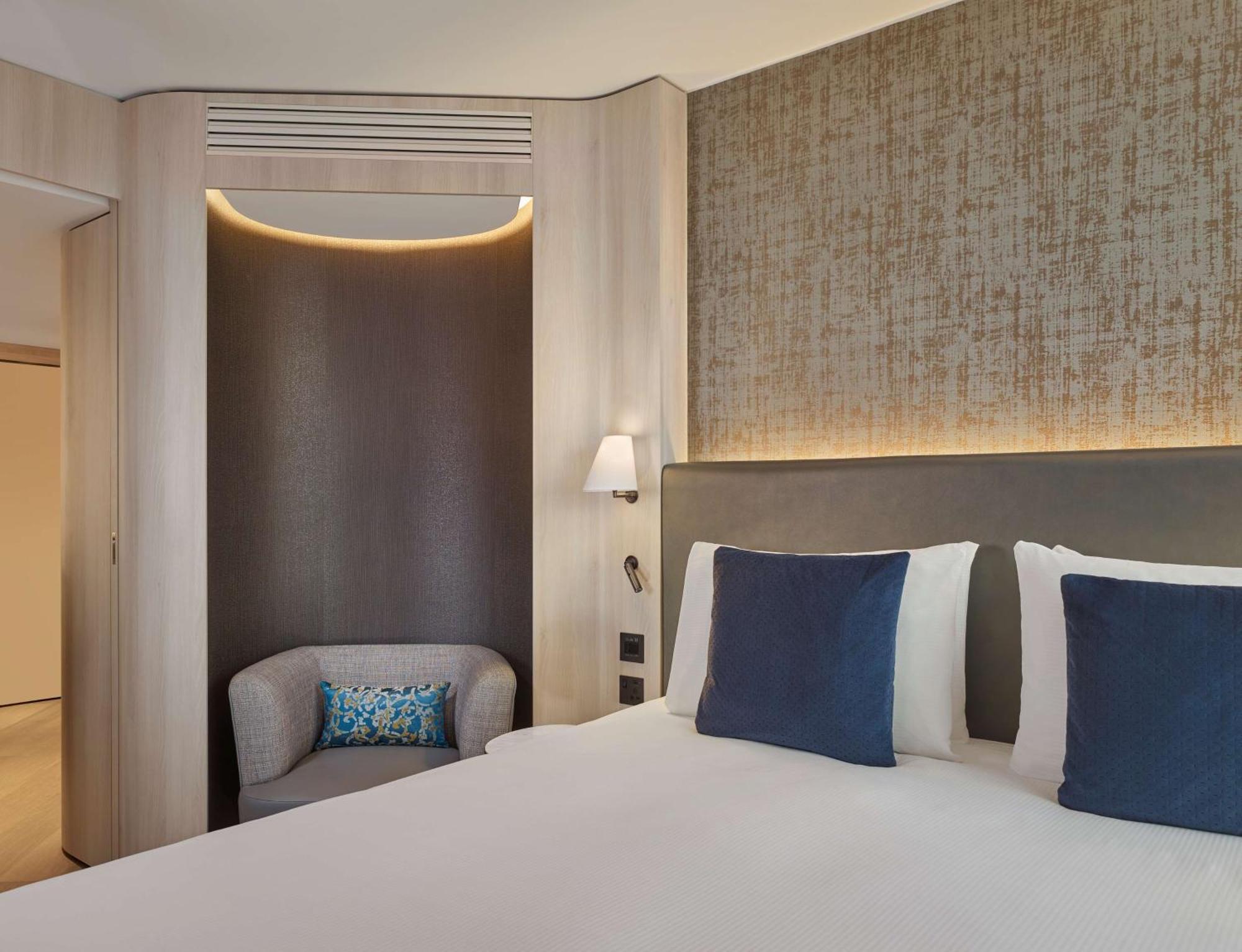 The Westminster London, Curio Collection By Hilton